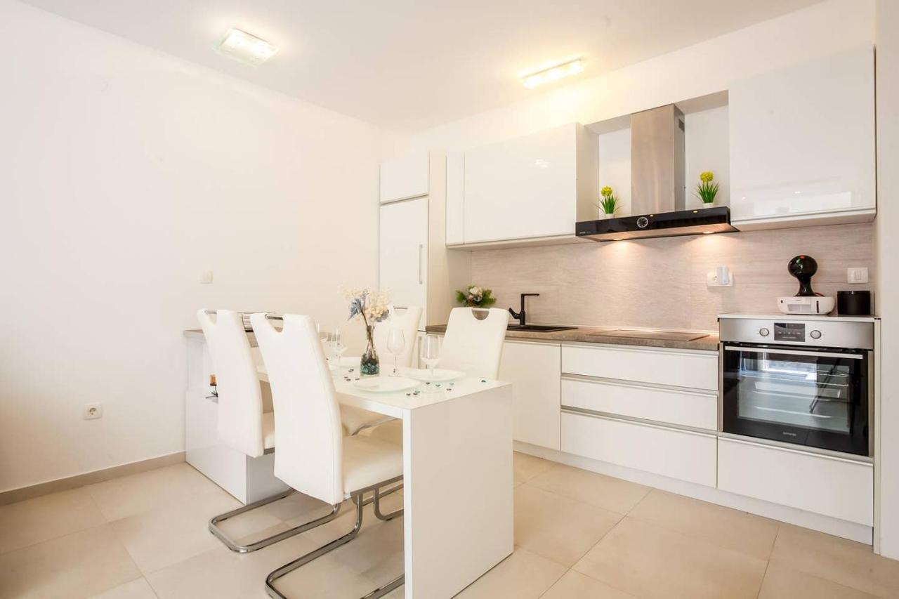 Lux Apartment Teodora Rafajlovići Exterior foto